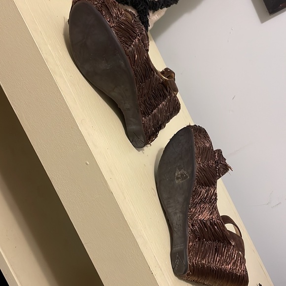 Prada wedges in raffia material - Picture 4 of 5